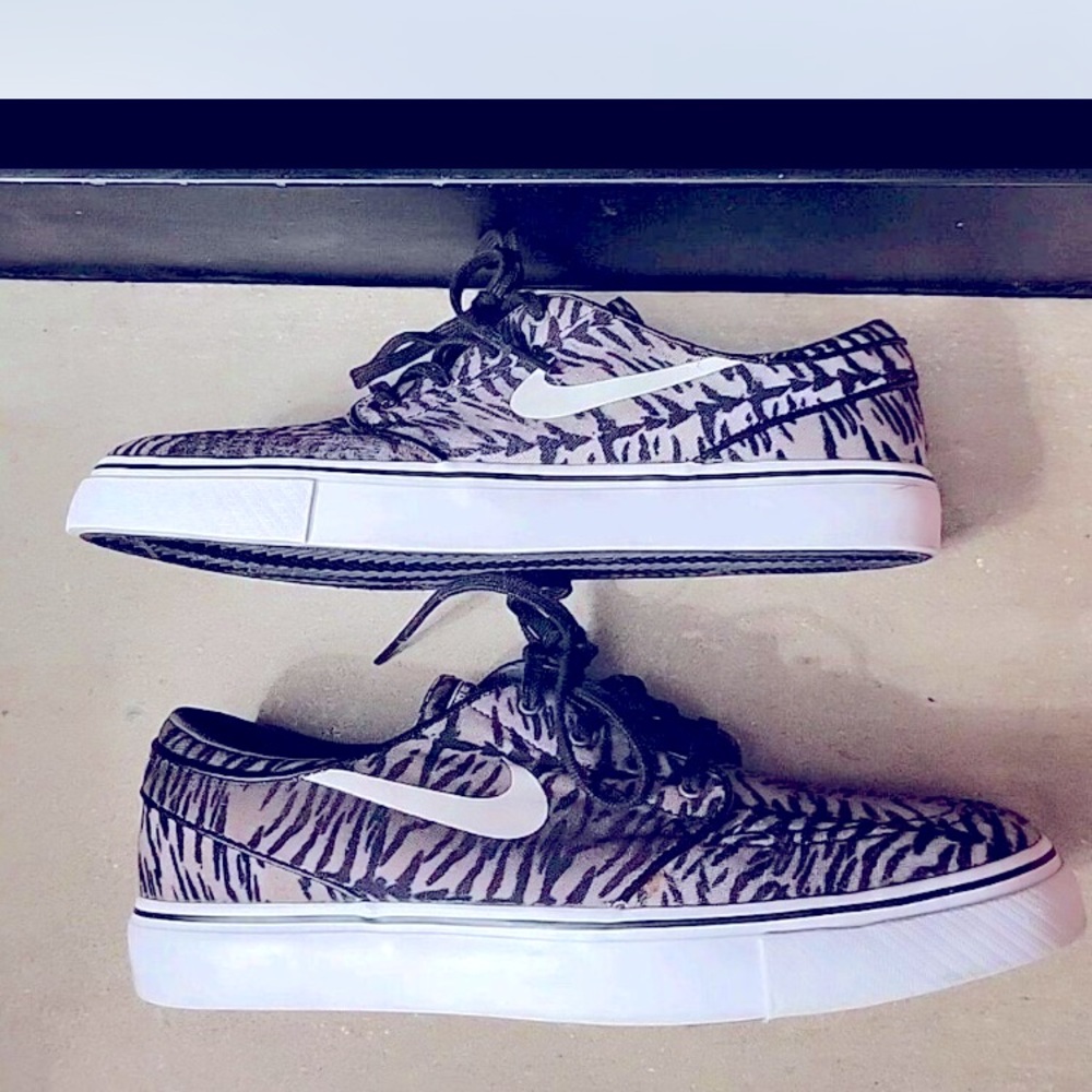 Stefan Janoski Black Panther - Picture 7 of 8